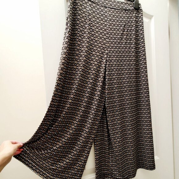 FRANK LYMAN wide legged overlap skirt/pants in midi length - Picture 3 of 7